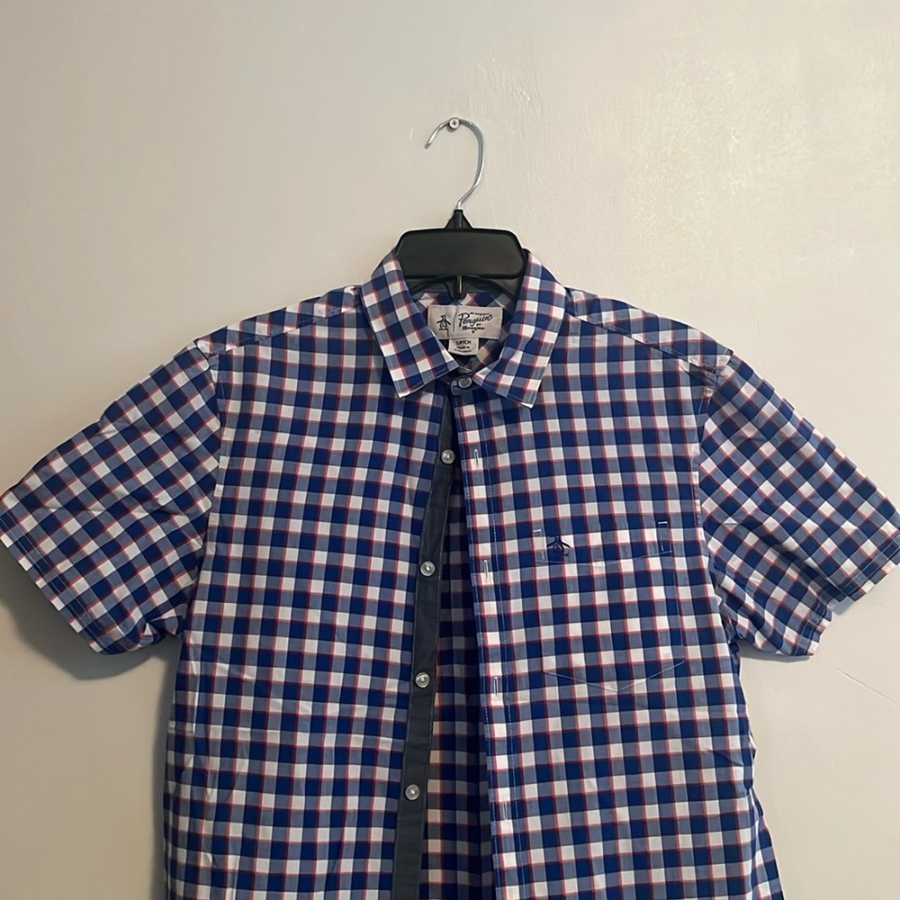 Excellent condition Penguin Shirt